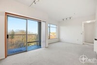 Building Photo - 701 Columbia St