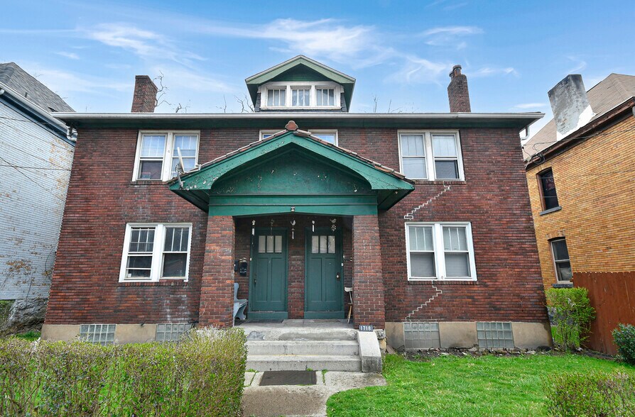 Building Photo - 1718 Montier St