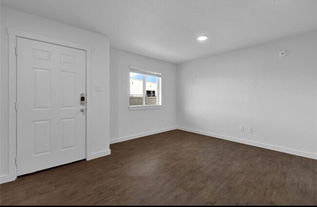 Primary Photo - 12603 Telge Rd