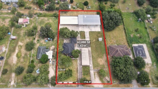 Building Photo - 413 S Los Cerritos Cir