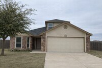 Building Photo - 5305 Eagles Nest Dr