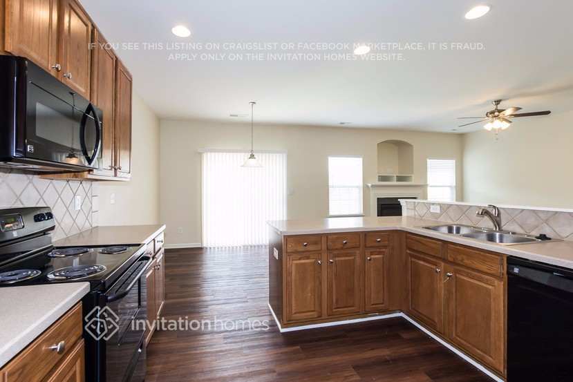 Building Photo - 1808 Mary Wynn Ct