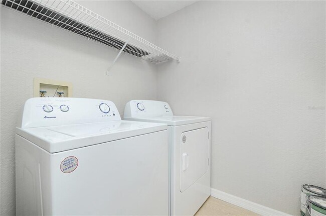 Building Photo - 826 Camargo Way