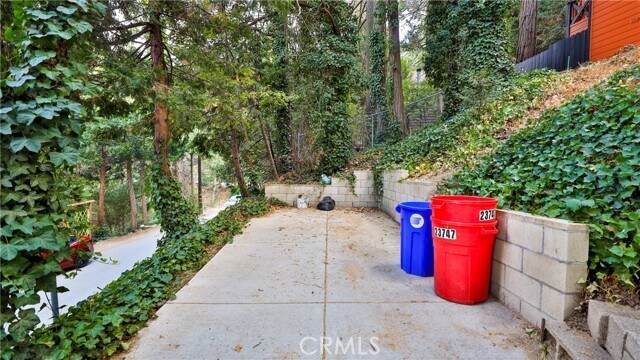 Building Photo - 23747 Bowl Rd