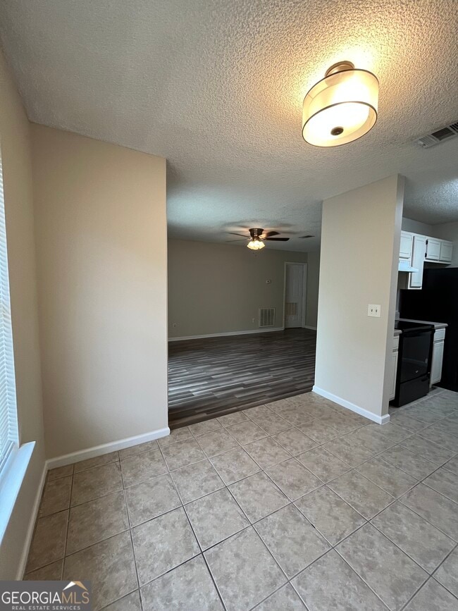 Building Photo - 16 Sapelo Dr