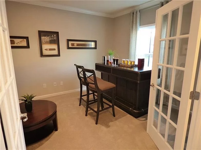 Building Photo - 1008 Mohawk Ln