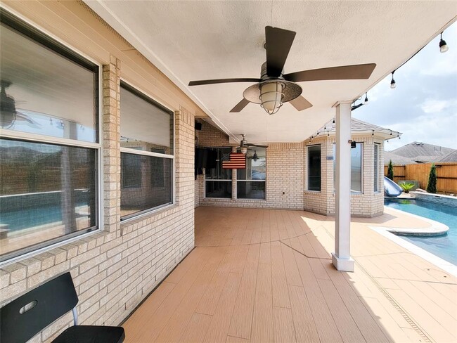 Building Photo - 22531 Windbourne Dr