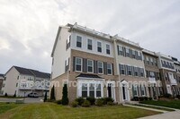 Building Photo - 17137 Branched Oak Rd