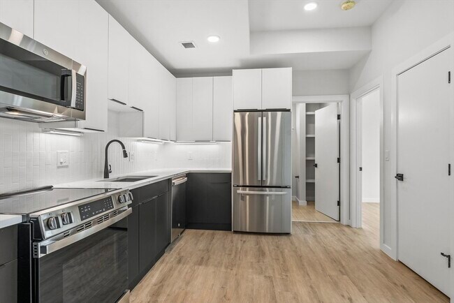 Building Photo - 24-28 Mt Pleasant St