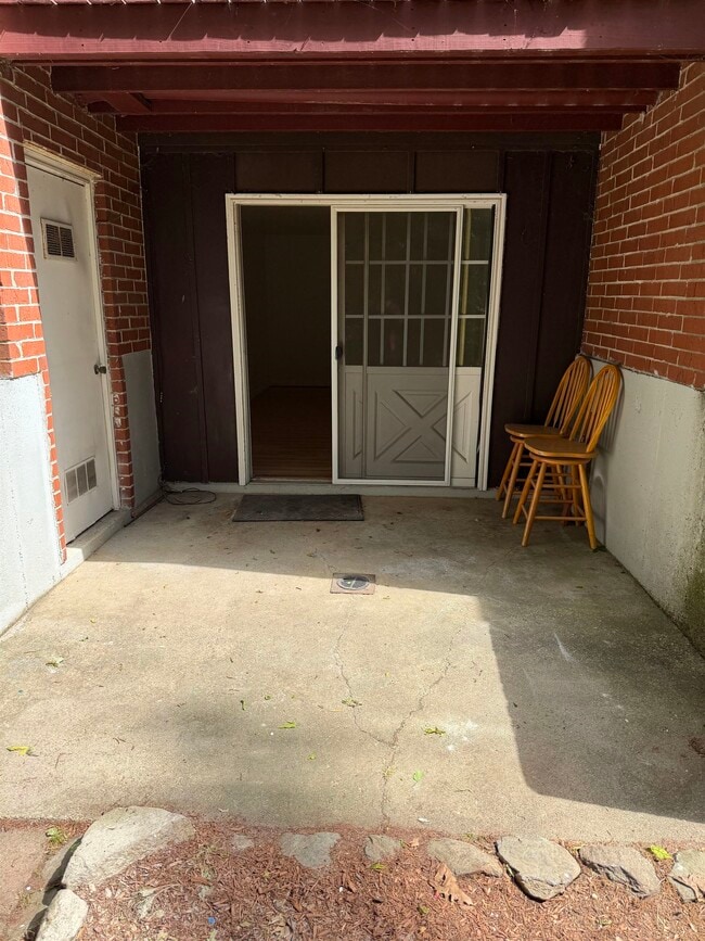 Building Photo - 2 Louisburg Square