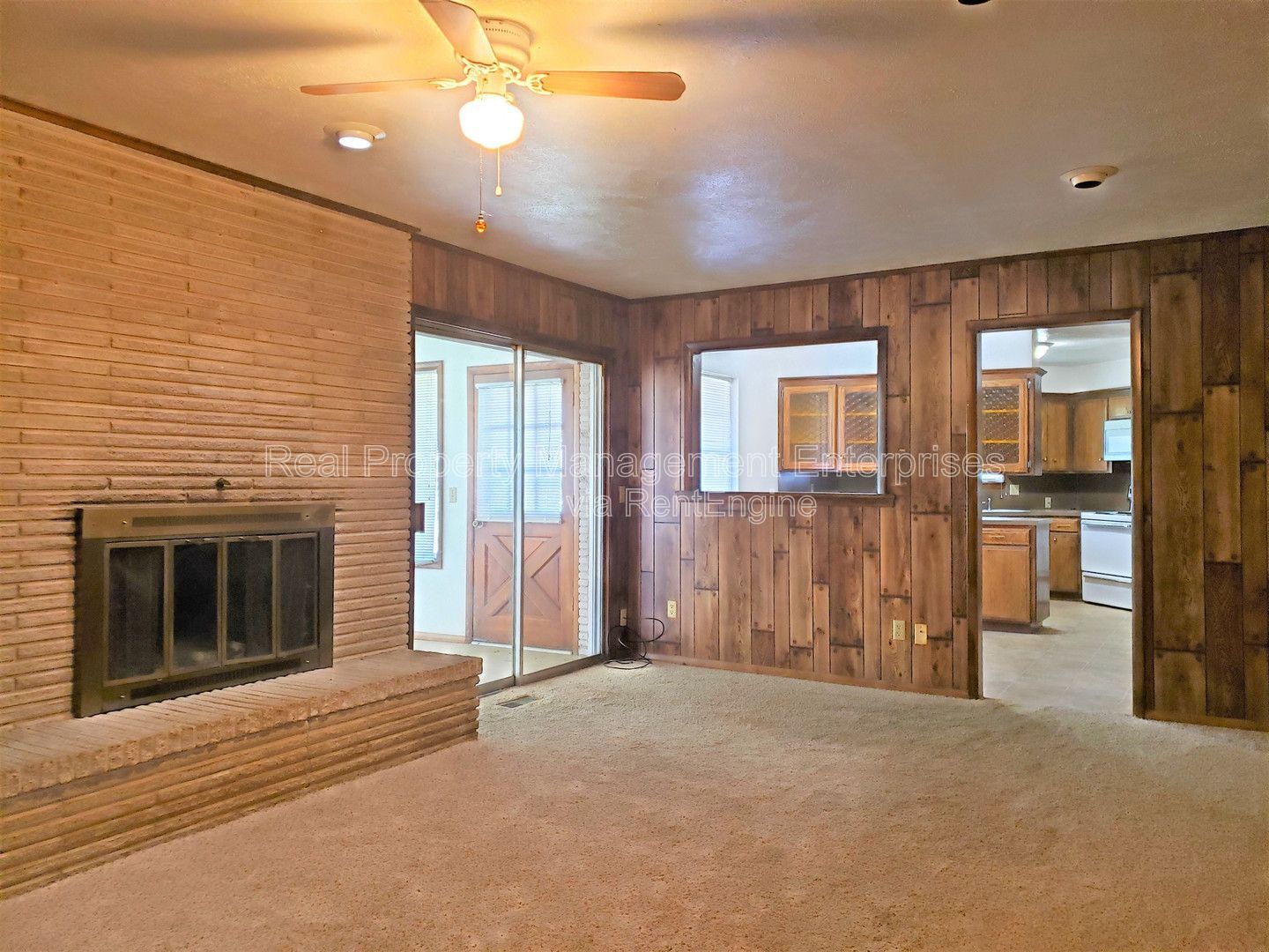 Building Photo - 301 S Ranchwood Manor Dr