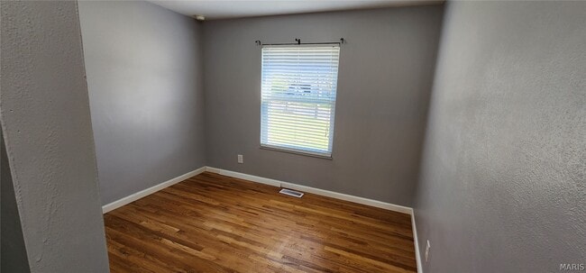 Building Photo - 1145 Mackinac Dr