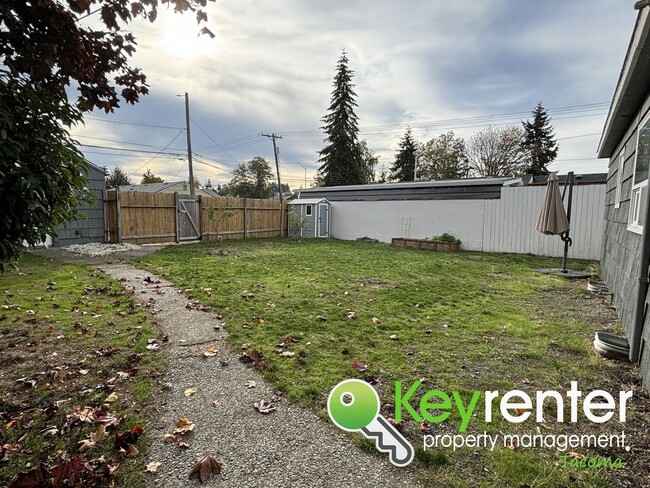 Building Photo - Must-have 2Bed/1Bath Tacoma Rambler