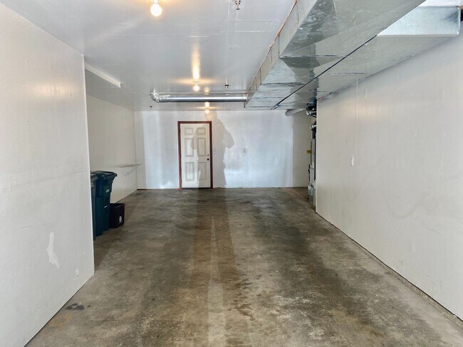 Building Photo - Bothell Townhome.......