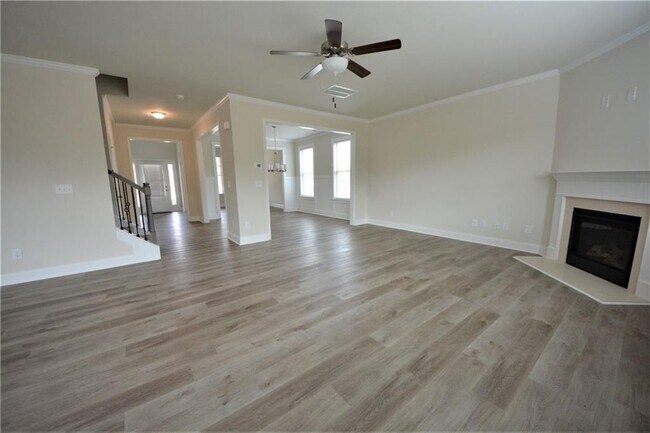 Building Photo - 68 Hellen Vly Dr