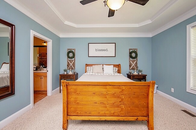 Building Photo - 331 Ridgeway Ct