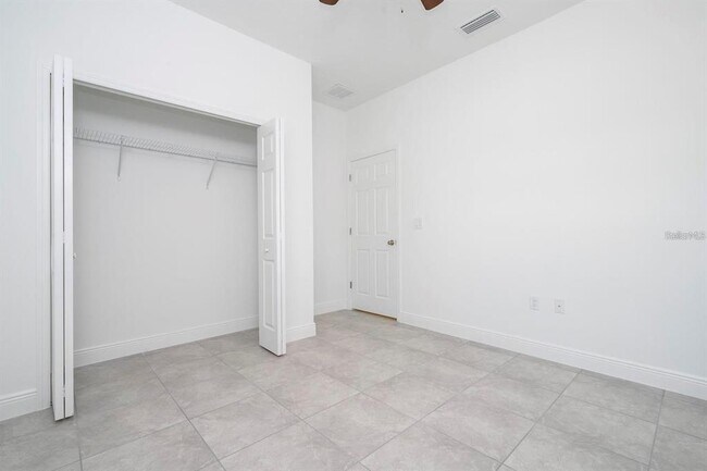 Building Photo - 16919 SW 37th Terrace Rd