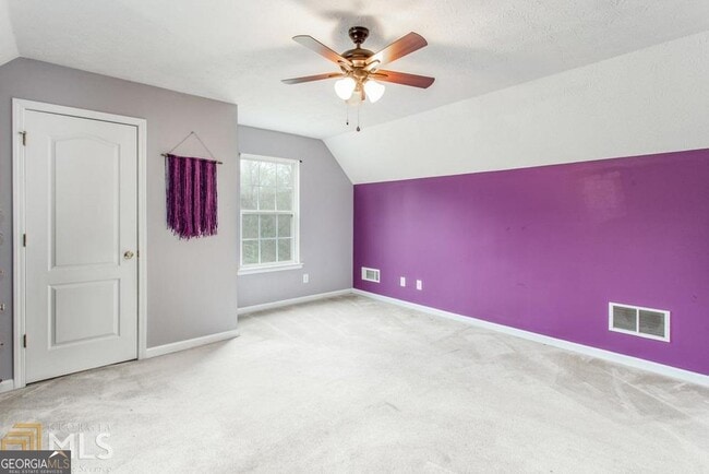 Building Photo - 30 Pembroke Pl