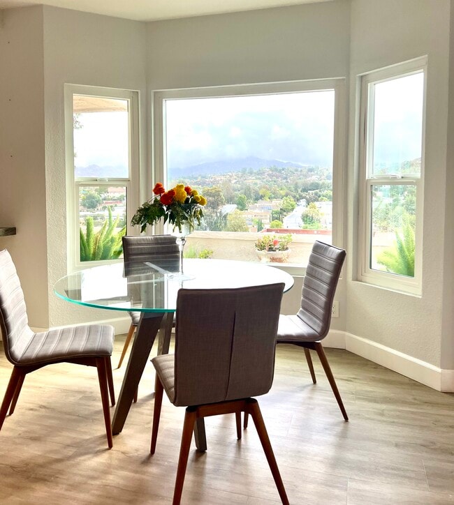 Building Photo - 15922 Avenida Villaha