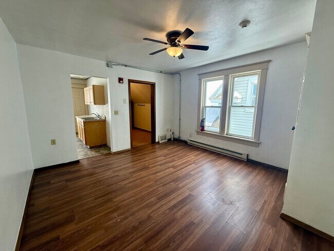 Building Photo - 724 Washington St