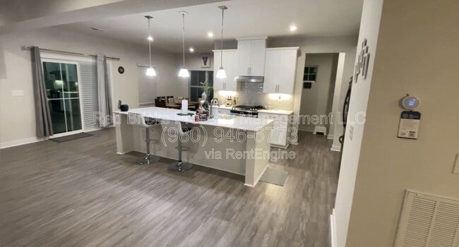 Building Photo - 10188 Harvest Gold Dr