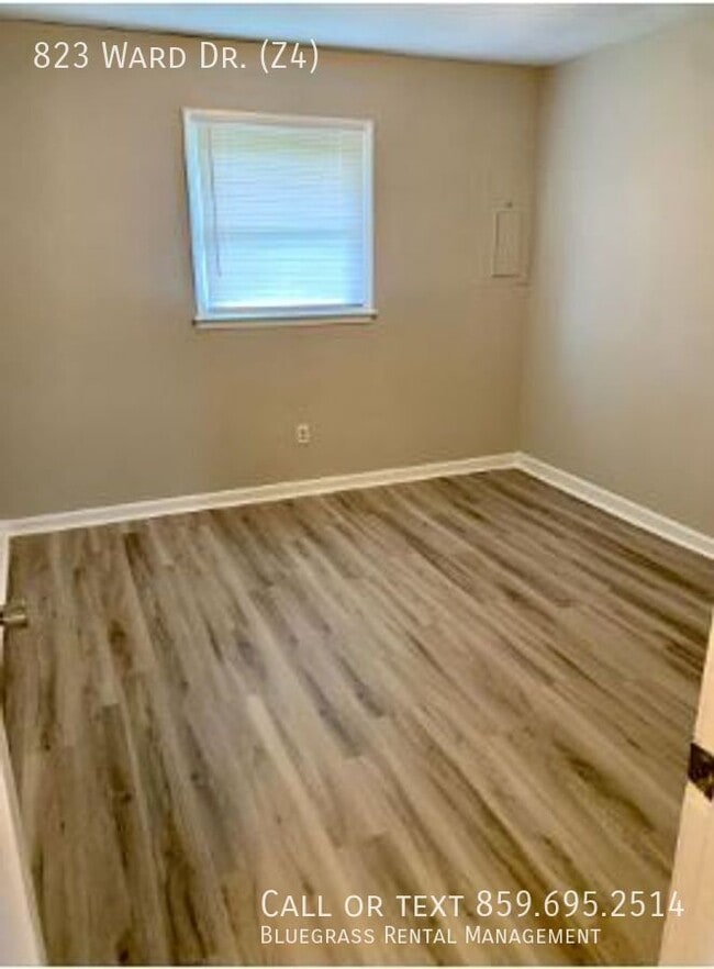 Building Photo - Newly Renovated 2 bed 1 bath !