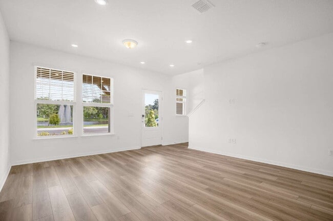 Building Photo - 11272 Blue Bay Dr