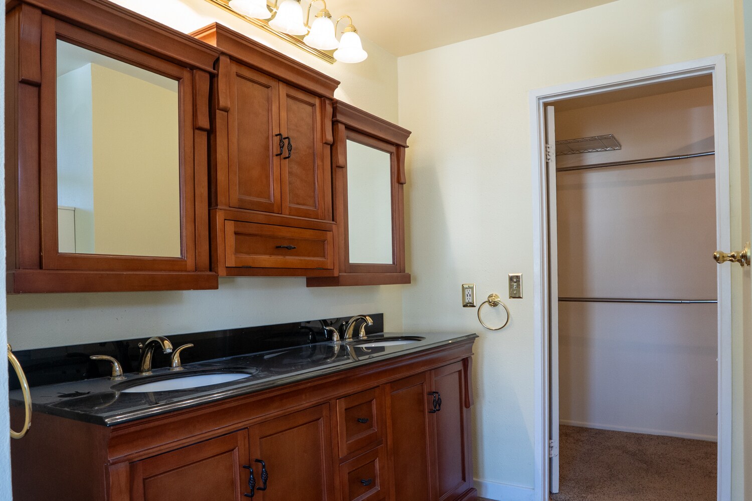 Building Photo - 19830 Terri Dr