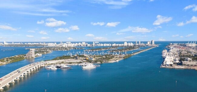 Building Photo - 1040 Biscayne Blvd