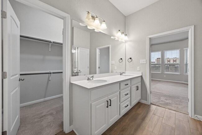 Building Photo - 14350 Gold Rush Pass