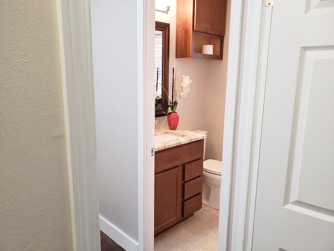 Building Photo - 5825 Balsam Rd