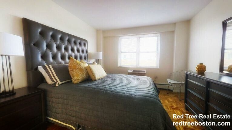 Building Photo - 175 Freeman St