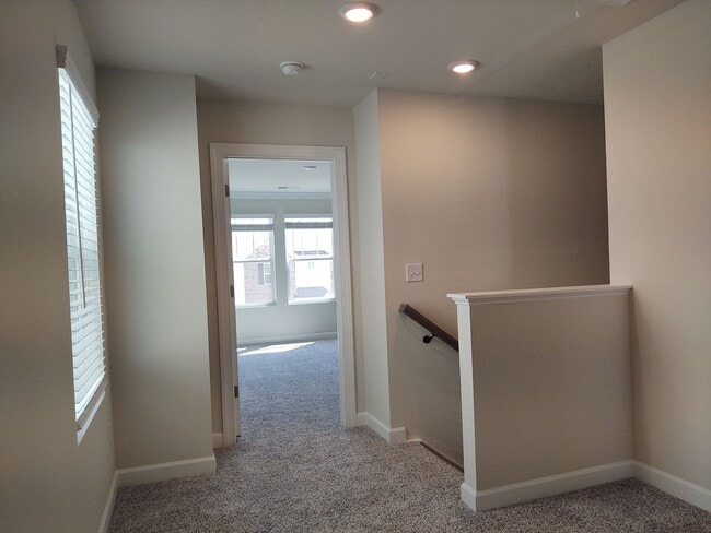 Building Photo - Beautiful, Pristine move in ready home loc...
