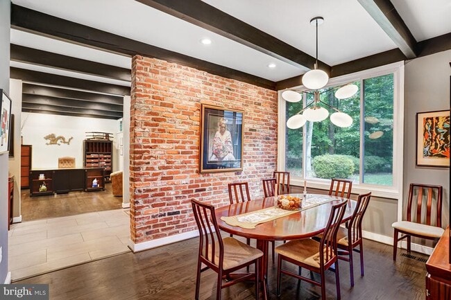 Building Photo - 3416 Barkley Dr
