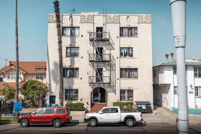 Building Photo - 147 Normandie Ave
