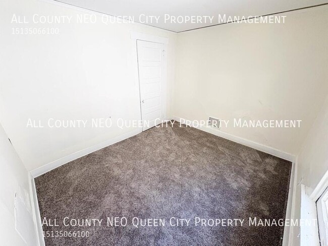 Building Photo - 126 Wroe Ave