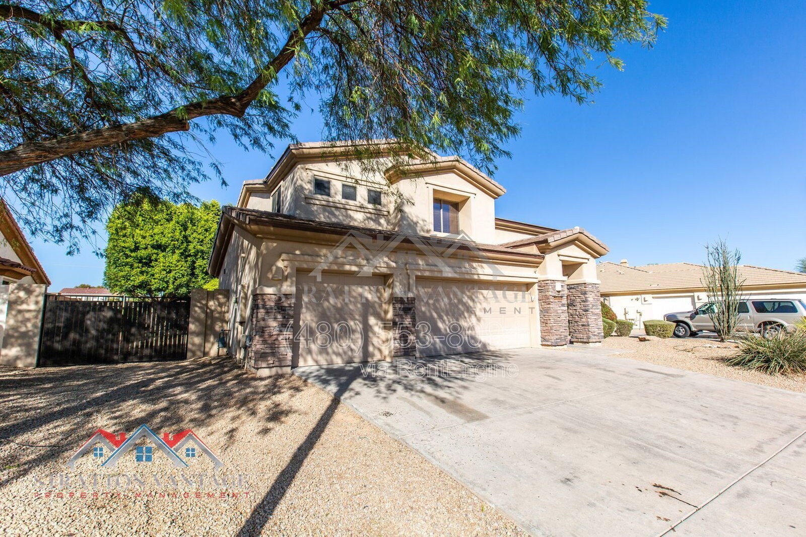 Building Photo - 14616 W Windward Ave