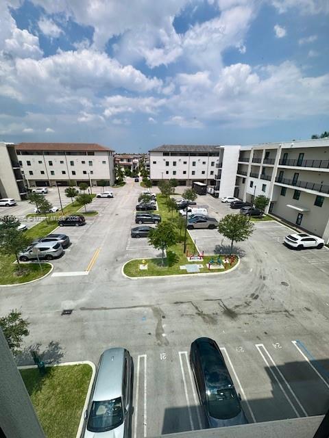Building Photo - 4640 NW 84th Ave