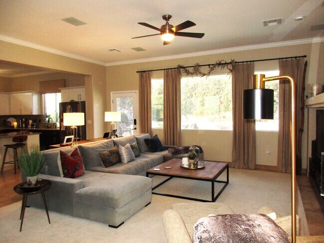 Building Photo - Taylorville Street