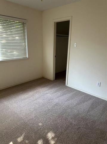 Building Photo - 10617 Pineview Ln