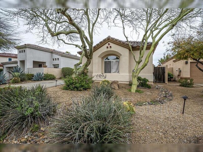 Primary Photo - 4605 N Clear Creek Dr