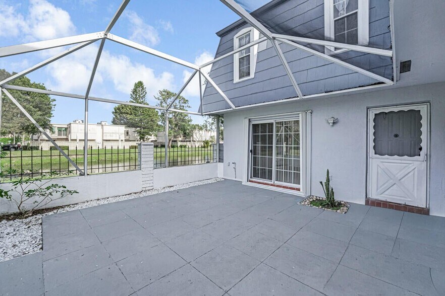 Building Photo - 12057 Basin St N