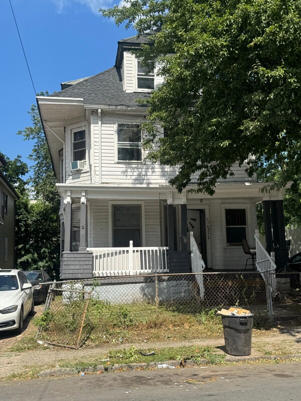 Building Photo - 917 S 17th St