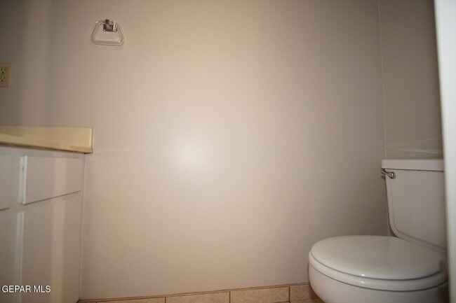 Building Photo - 1587 Bengal Dr
