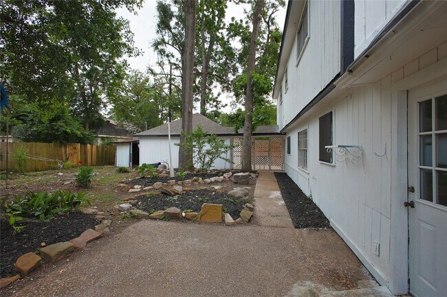 Building Photo - 1719 Wagon Gap Trail