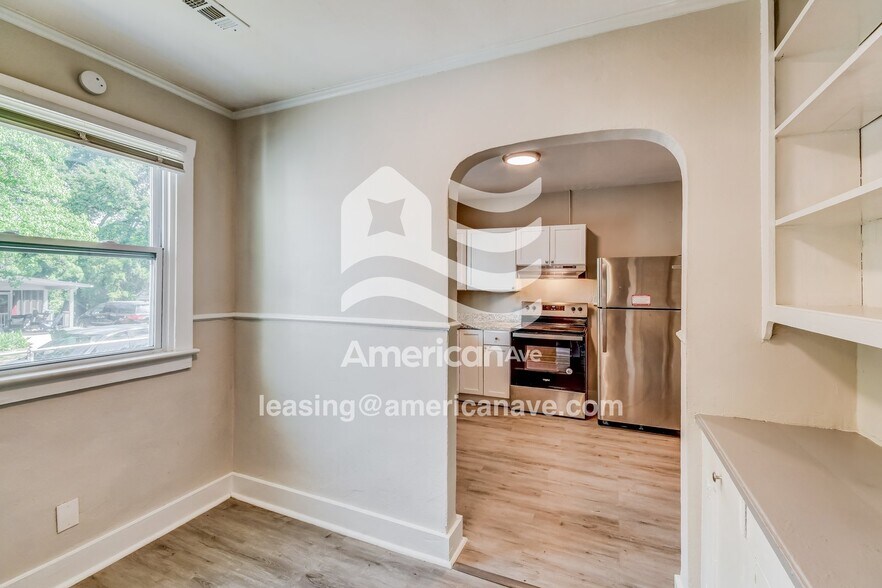 Building Photo - 54 Vonora Ave