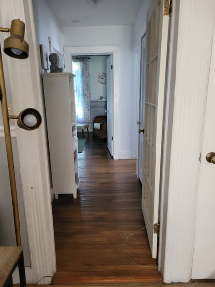 Building Photo - 58 W 6th St