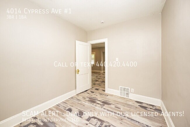Building Photo - 4014 Cypress Ave