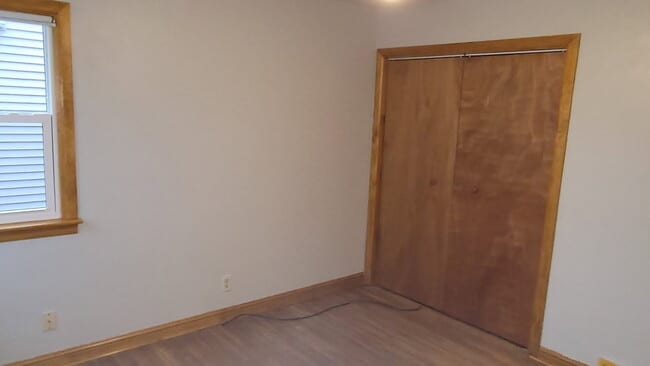 Building Photo - Koschak Properties