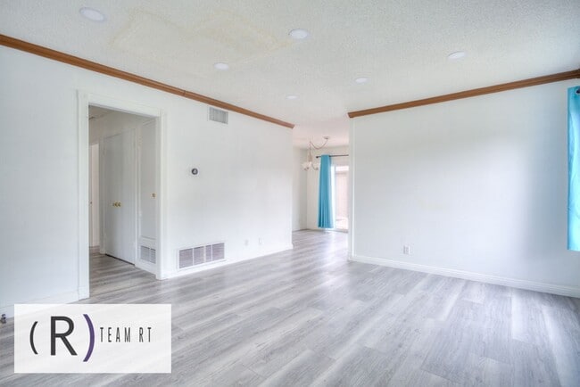 Building Photo - Great School District! Beautifully Upgraded Residence in the beautiful city of Diamond Bar